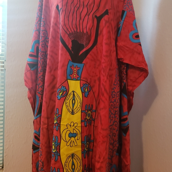 Just In: New/NWT African Woman Red Kaftan Abaya - Picture 4 of 13